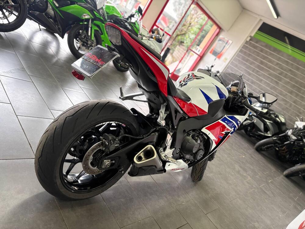 Honda CBR 1000 RR Fireblade (2012 - 16) (5)