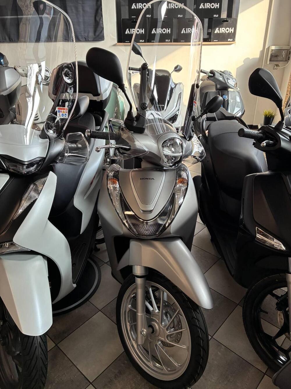 Honda SH 125 Mode (2024 - 26) (3)