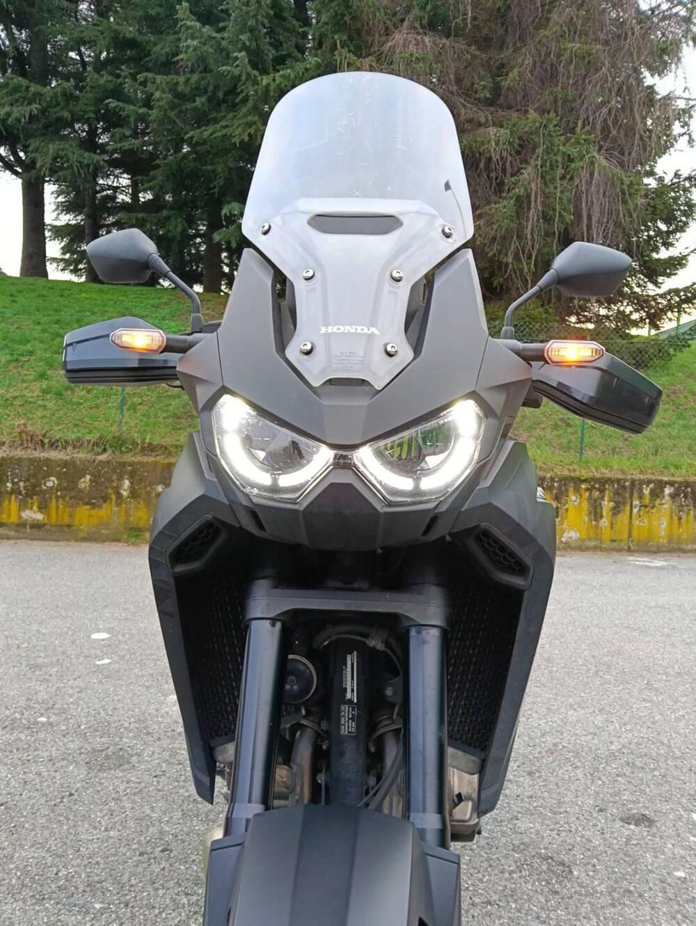 Honda Africa Twin CRF 1100L Urban (2022 - 23) (7)