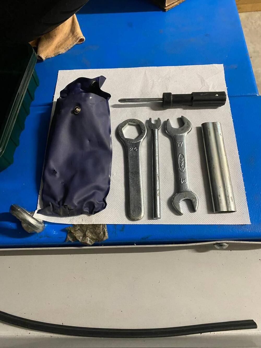 Honda dominator 650 (12)