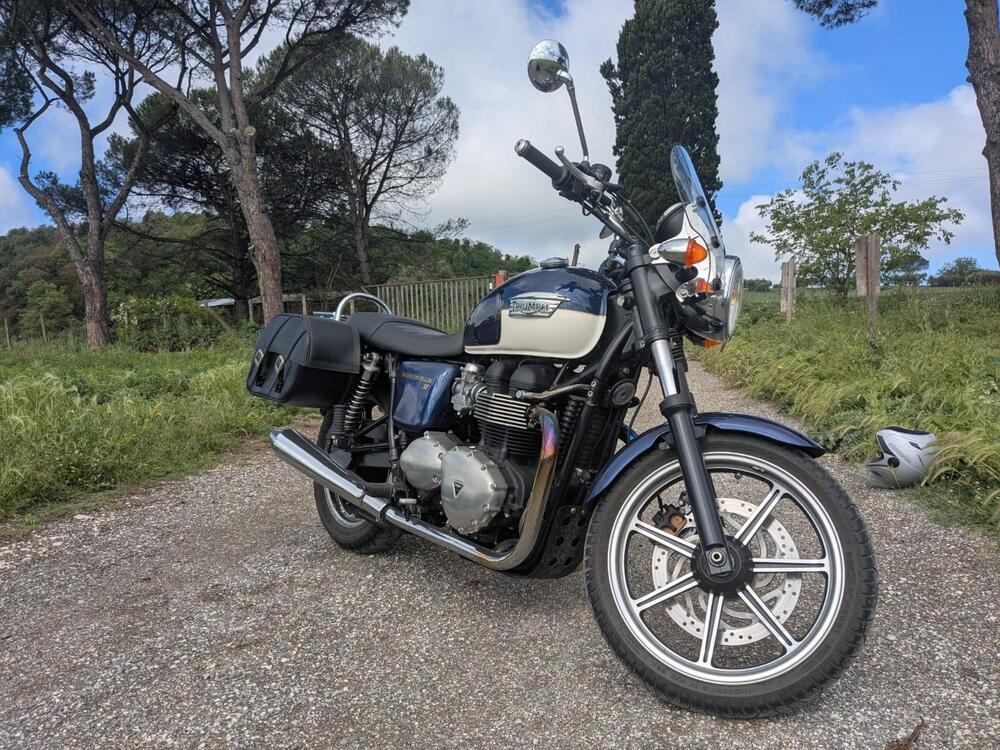 Triumph Bonneville SE (2009 - 13) (4)