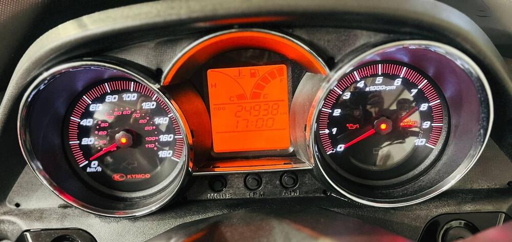 Kymco Downtown 300i ABS (2009 - 17) (3)