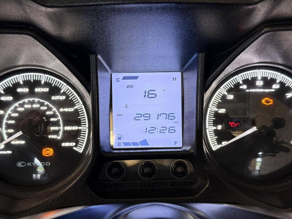 Kymco X-Town 300i (2021 - 24) (3)