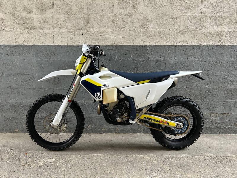 Husqvarna FE 350 (2025) (2)
