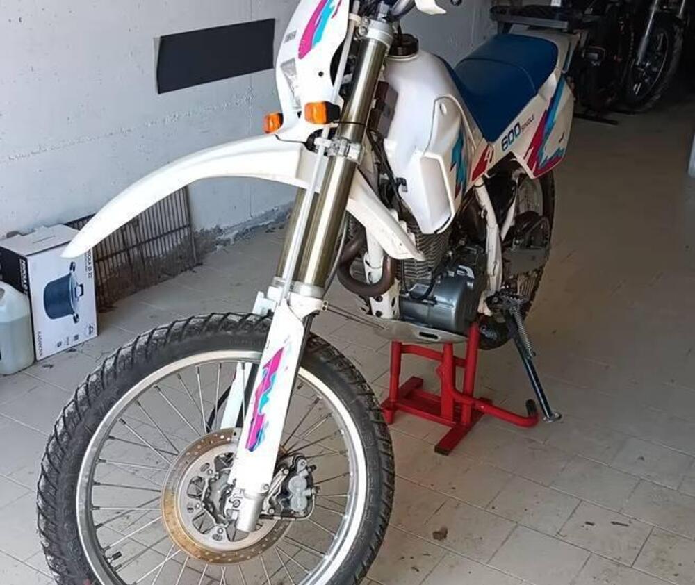 Yamaha TT 600 (1993 - 97) (3)