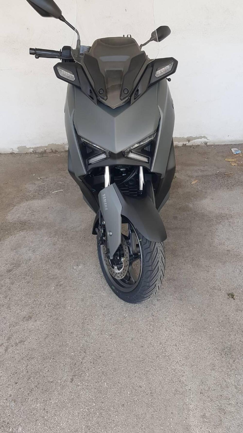 Yamaha X-Max 300 (2025 - 26) (3)