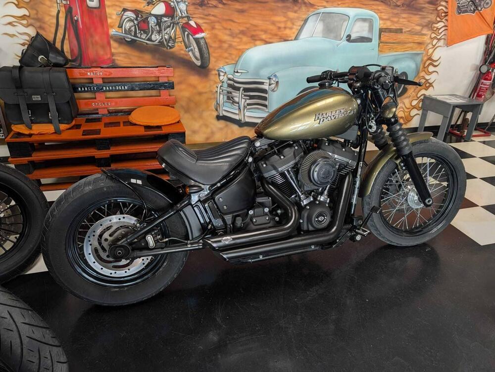 Harley-Davidson 107 Street Bob (2018 - 20) - FXBB (2)