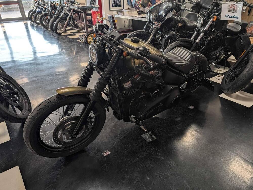 Harley-Davidson 107 Street Bob (2018 - 20) - FXBB (5)