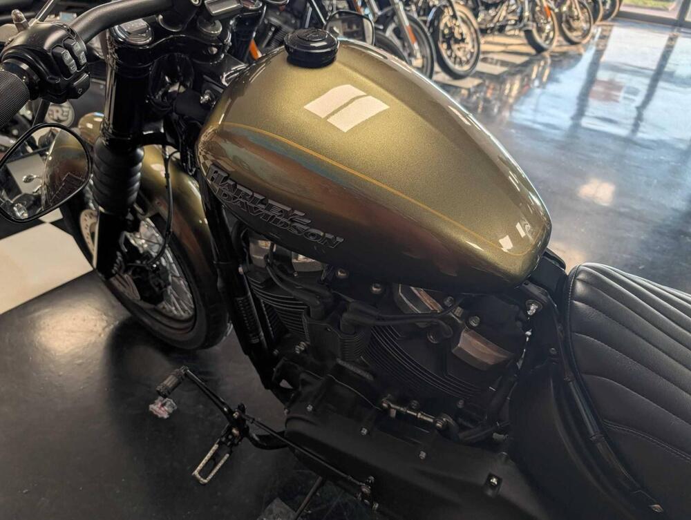 Harley-Davidson 107 Street Bob (2018 - 20) - FXBB (7)