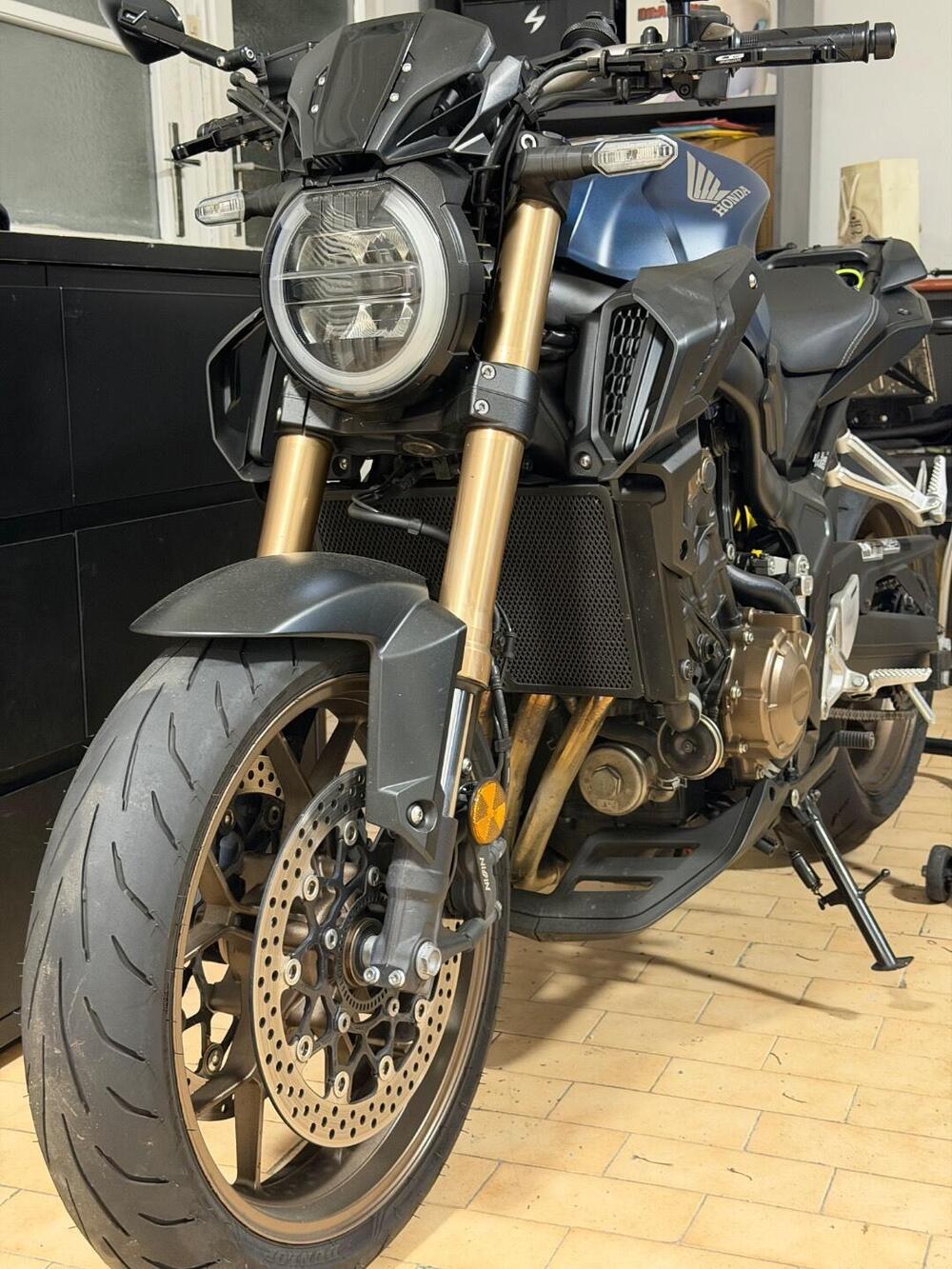 Honda CB 650 R (2019 - 20) (4)