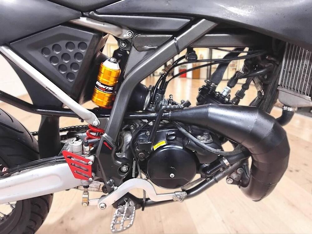 Fantic Motor Motard 50 Performance 2t (2020) (9)