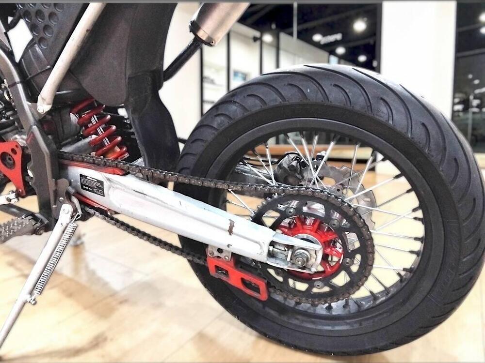 Fantic Motor Motard 50 Performance 2t (2020) (14)