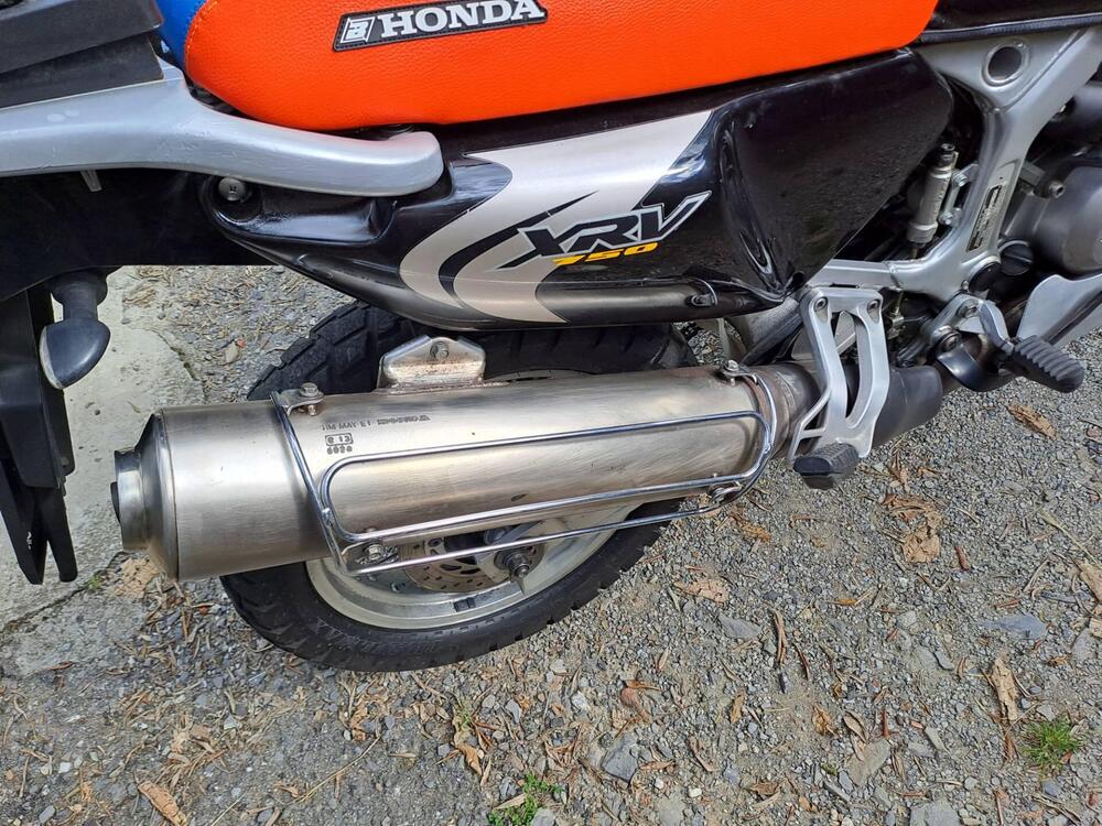Honda Africa Twin XRV 750 (1996 - 02) (3)