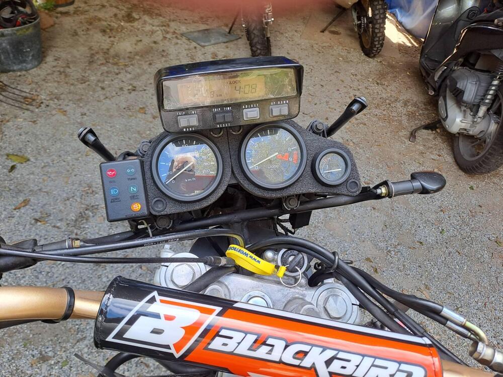 Honda Africa Twin XRV 750 (1996 - 02) (9)