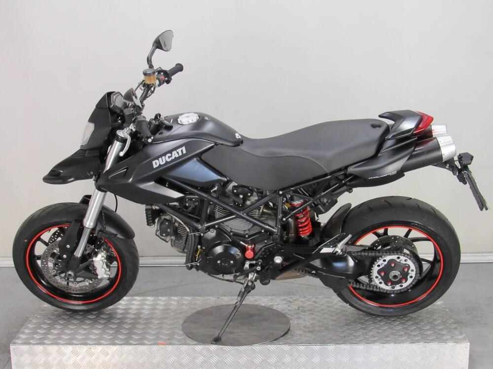 Ducati Hypermotard 796 (2012) (5)