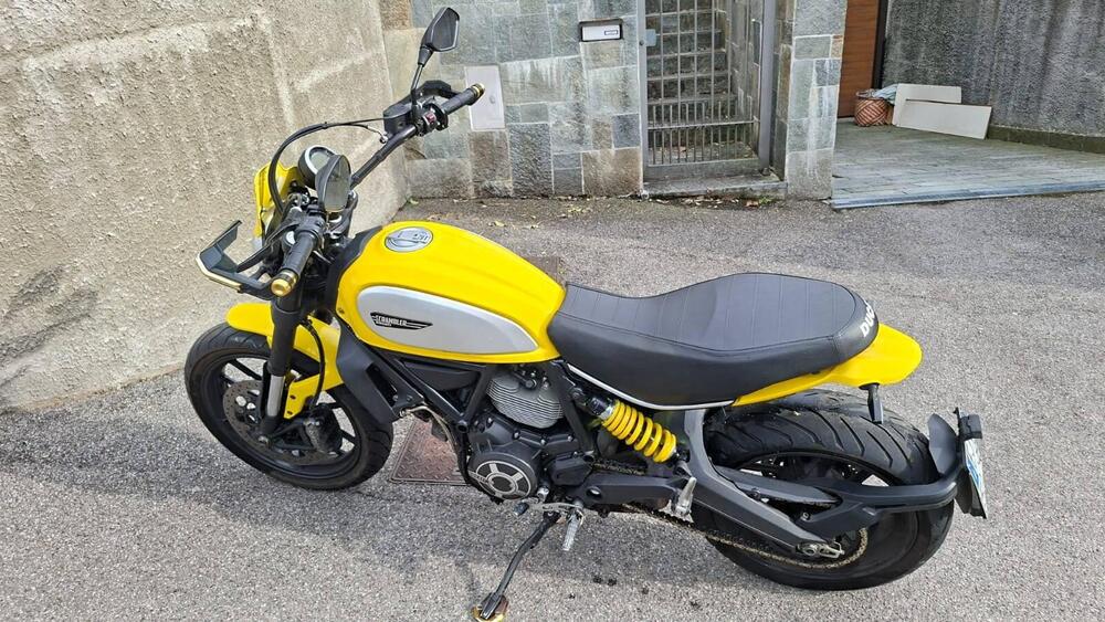 Ducati Scrambler 800 Icon (2015 - 16) (2)