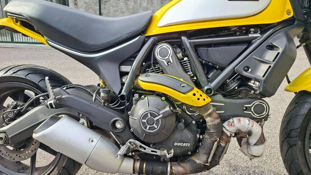 Ducati Scrambler 800 Icon (2015 - 16) (5)