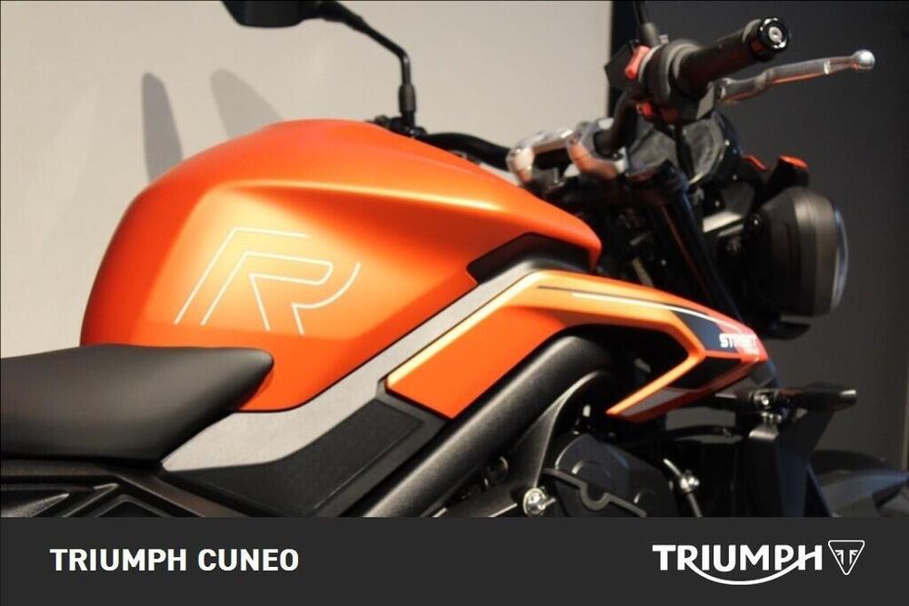 Triumph Street Triple 765 R A2 (2024 - 26) (4)