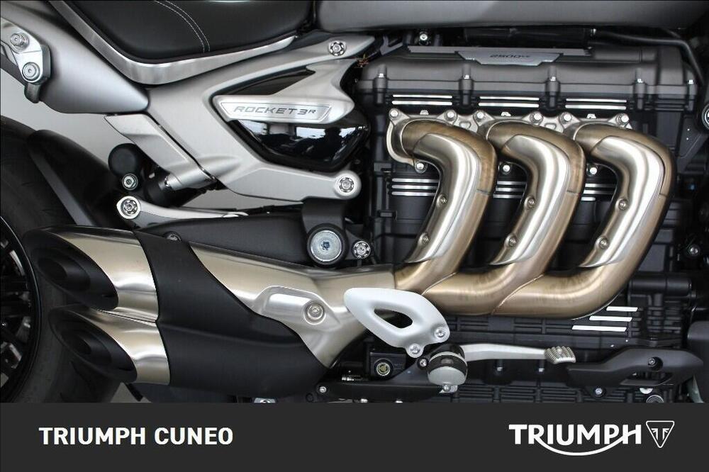 Triumph Rocket 3 R (2019 - 20) (7)