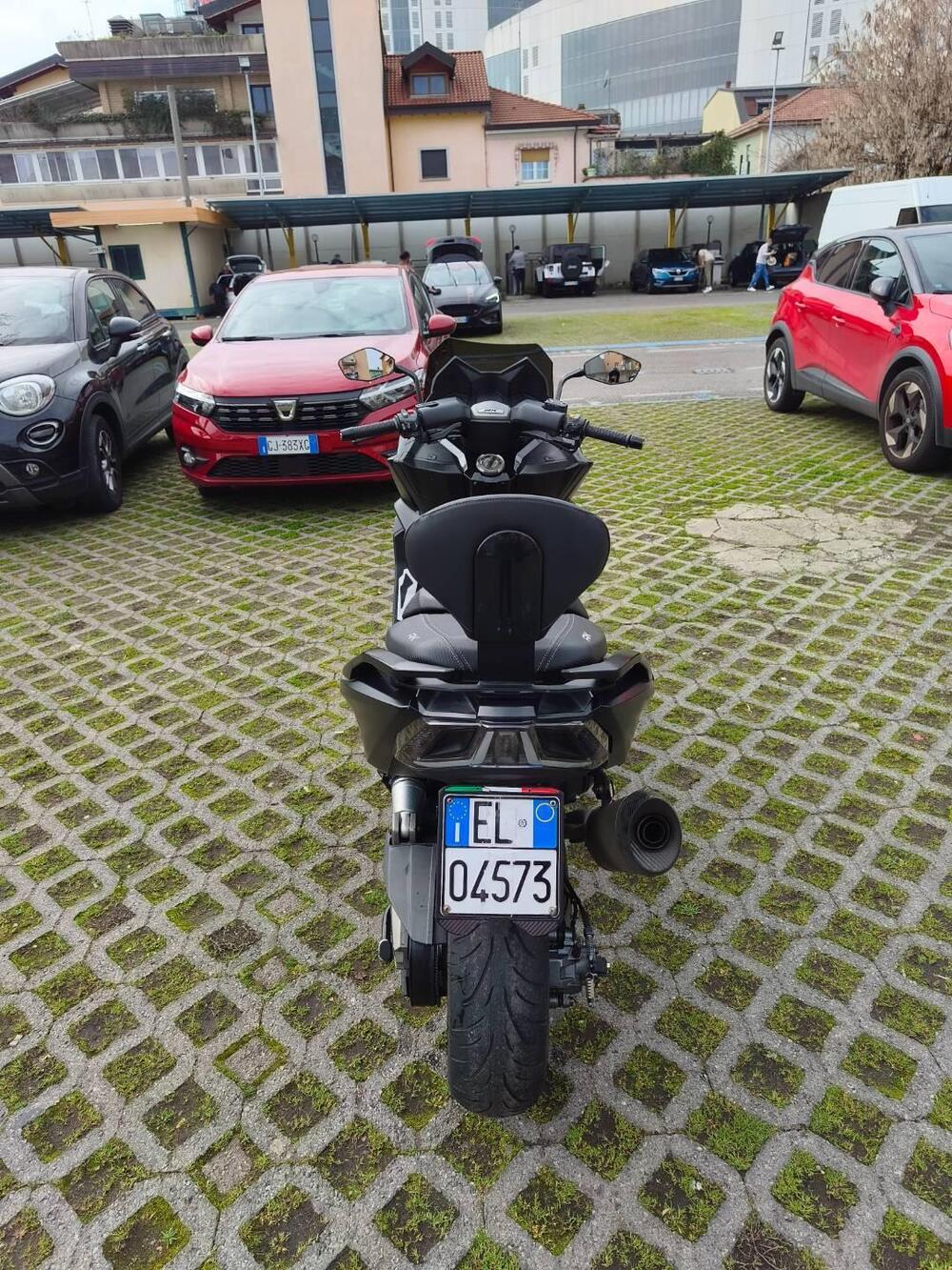 Kymco AK 550 (2017 - 19) (3)