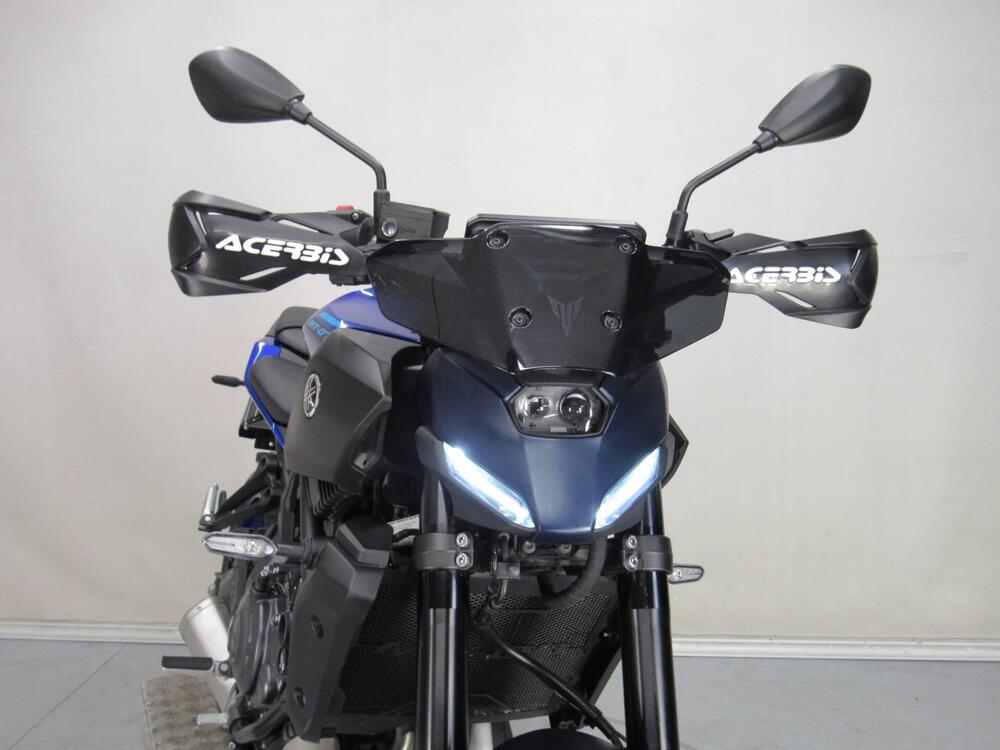 Yamaha MT-07 (2025 - 26) (11)