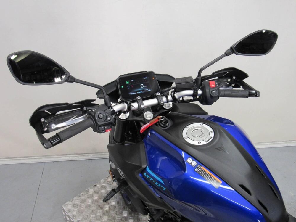 Yamaha MT-07 (2025 - 26) (15)
