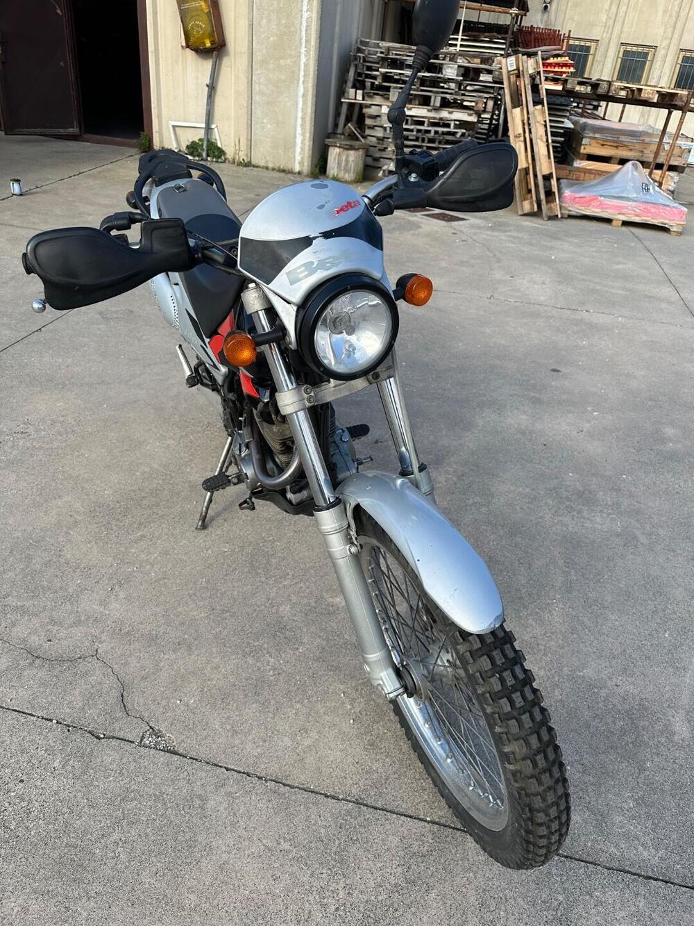 Betamotor Alp 200 (2)