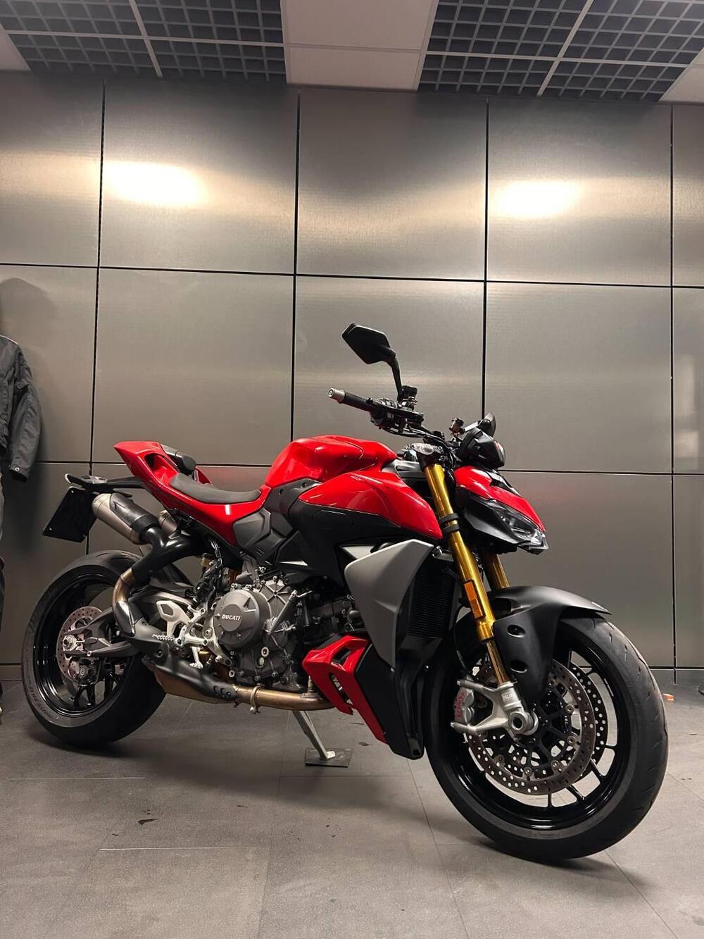 Ducati Streetfighter V2 S (2025 - 26) (3)