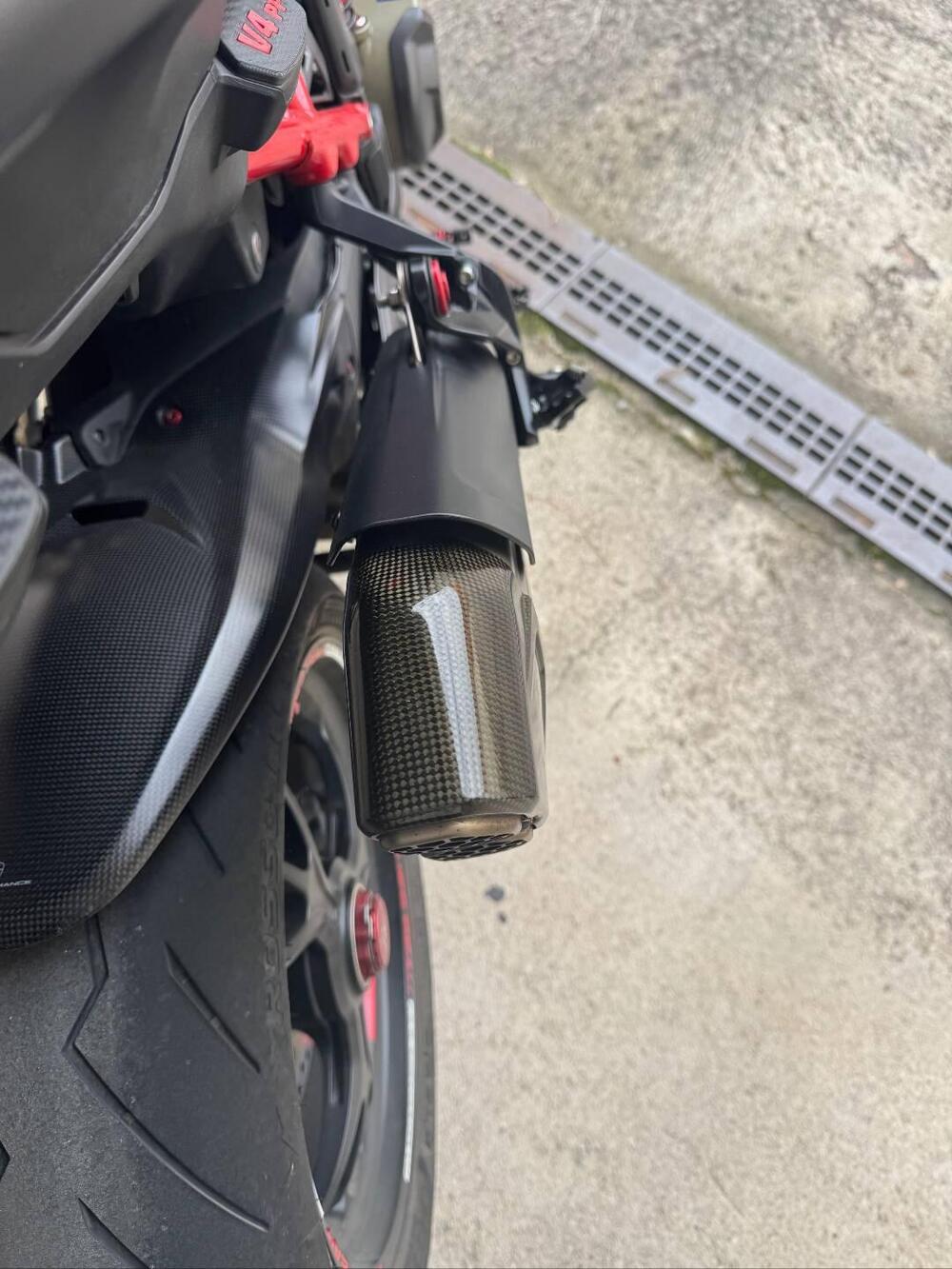 Scarico completo Akrapovic racing Ducati Multistra (4)