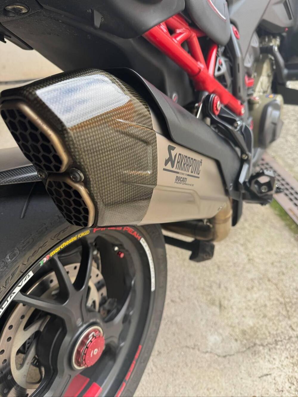 Scarico completo Akrapovic racing Ducati Multistra (5)