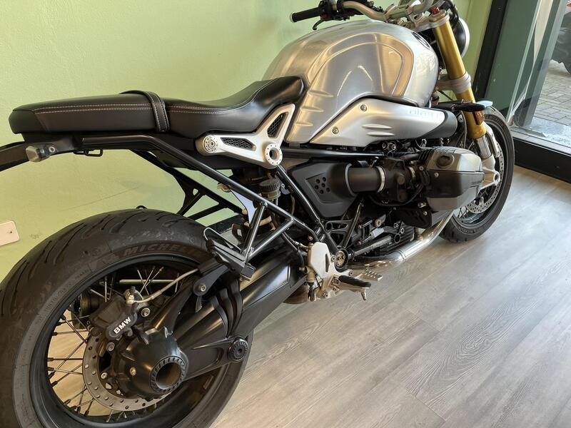 Bmw R nineT (2021 - 24) (8)