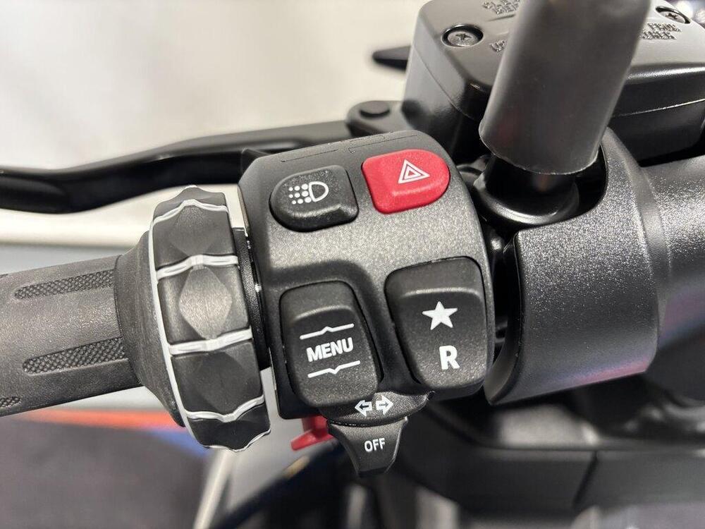 Bmw CE 04 (2021 - 25) (6)