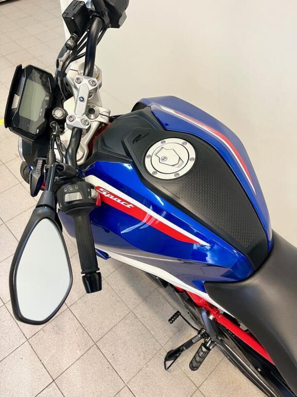 Bmw G 310 R (2021 - 25) (6)