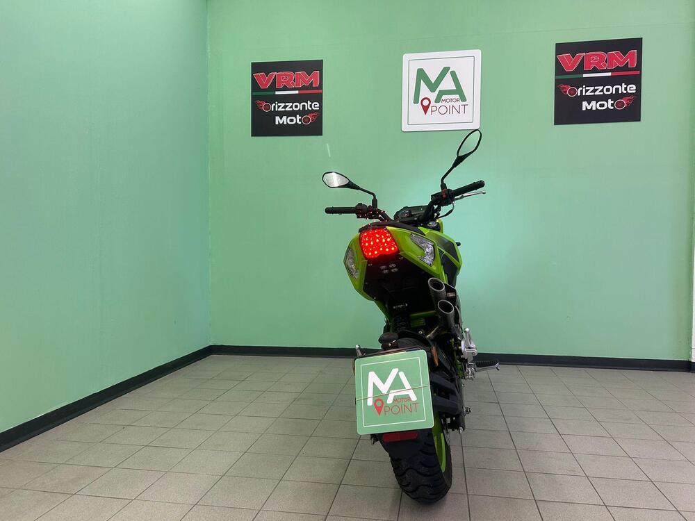 Benelli Tornado Naked T 125 (2022 - 25) (5)