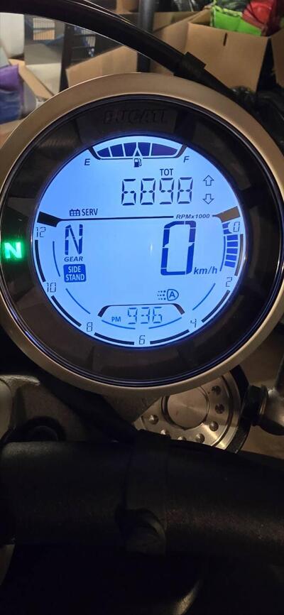 Ducati Scrambler 800 Night Shift (2021 - 22) usata