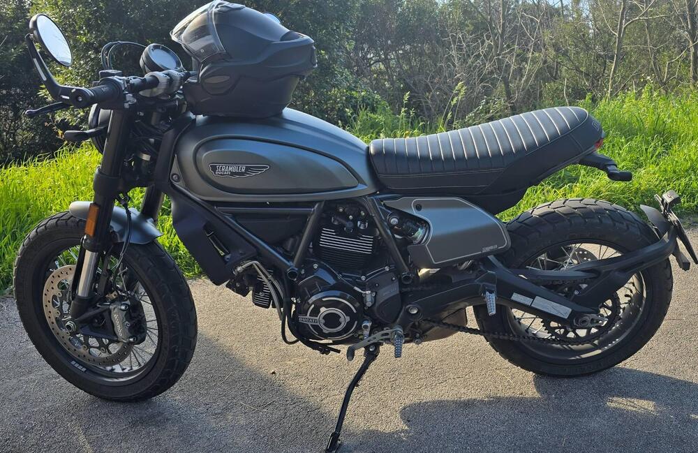 Ducati Scrambler 800 Night Shift (2021 - 22) (2)