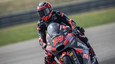 MotoGP 2026. GP di Thailandia. Moto2: Manu Gonzalez torna alla vittoria davanti a Izan Guevara in una gara segnata dalle bandiere rosse [RISULTATI]