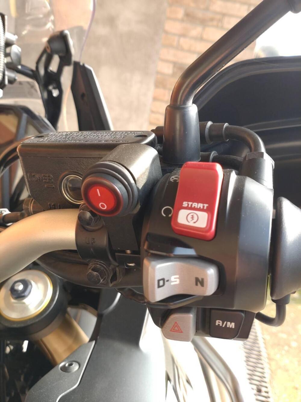 Honda Africa Twin CRF 1000L DCT ABS (2016 - 17) (6)