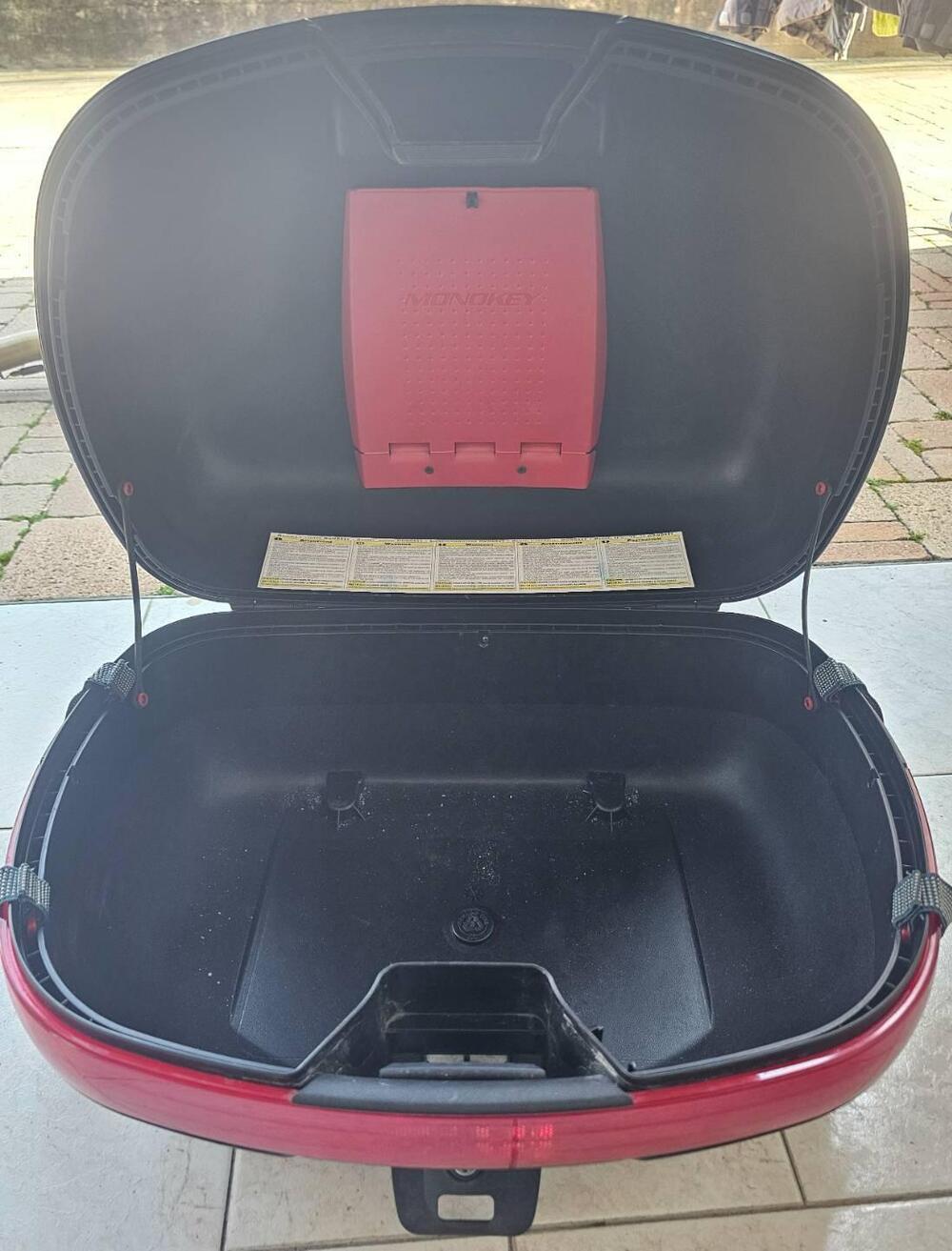 Kawasaki Z 750 (2007 - 14) (12)