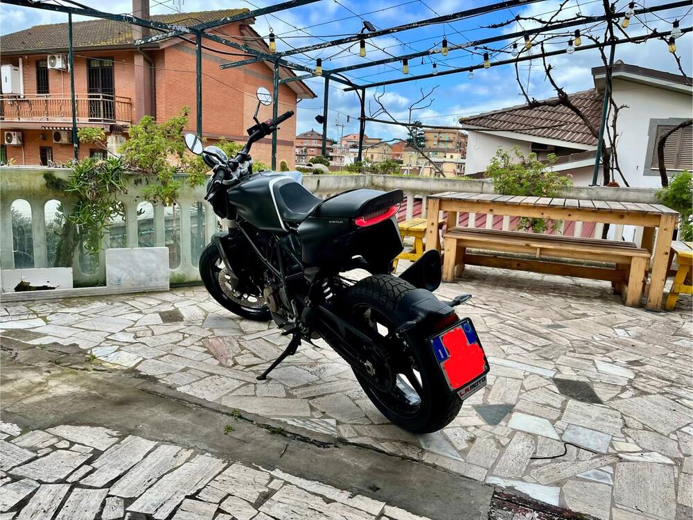 Husqvarna Svartpilen 701 (2019) (7)