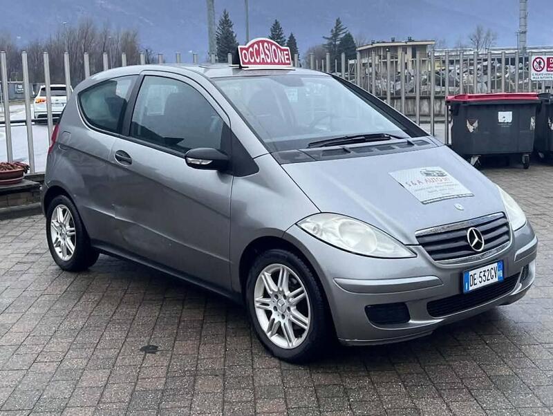 Mercedes-Benz Classe A usata a Verbano Cusio Ossola (10)