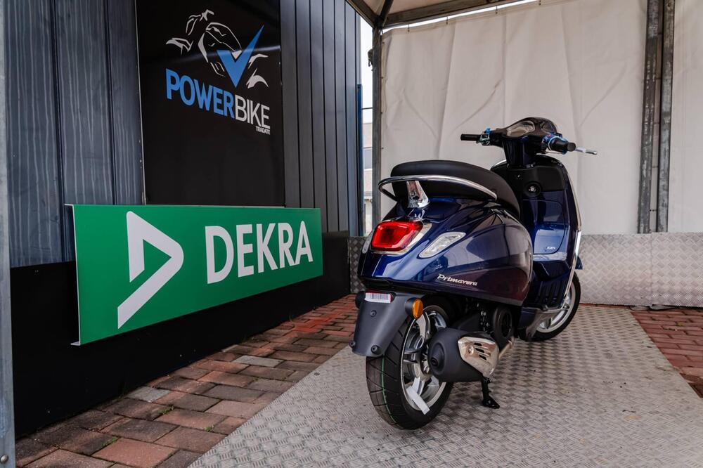 Vespa Primavera 125 (2024 - 25) (7)