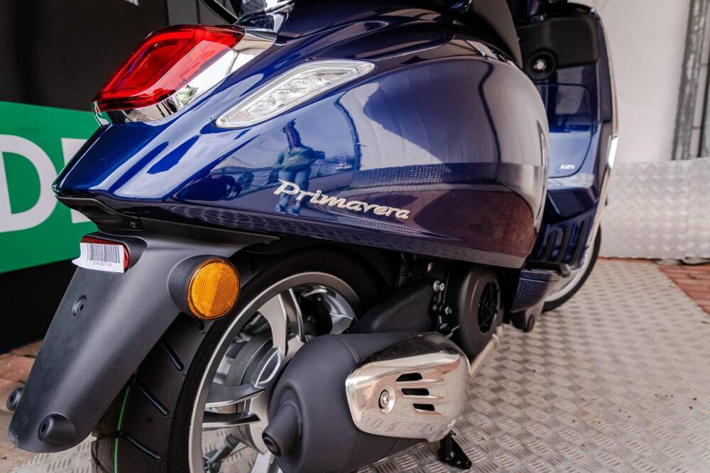 Vespa Primavera 125 (2024 - 25) (8)