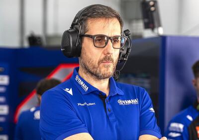 MotoGP 2026. GP di Thailandia. Piloti Yamaha in silenzio stampa, Paolo Pavesio: Abbiamo una montagna di 30 secondi da scalare, ma non siamo in crisi