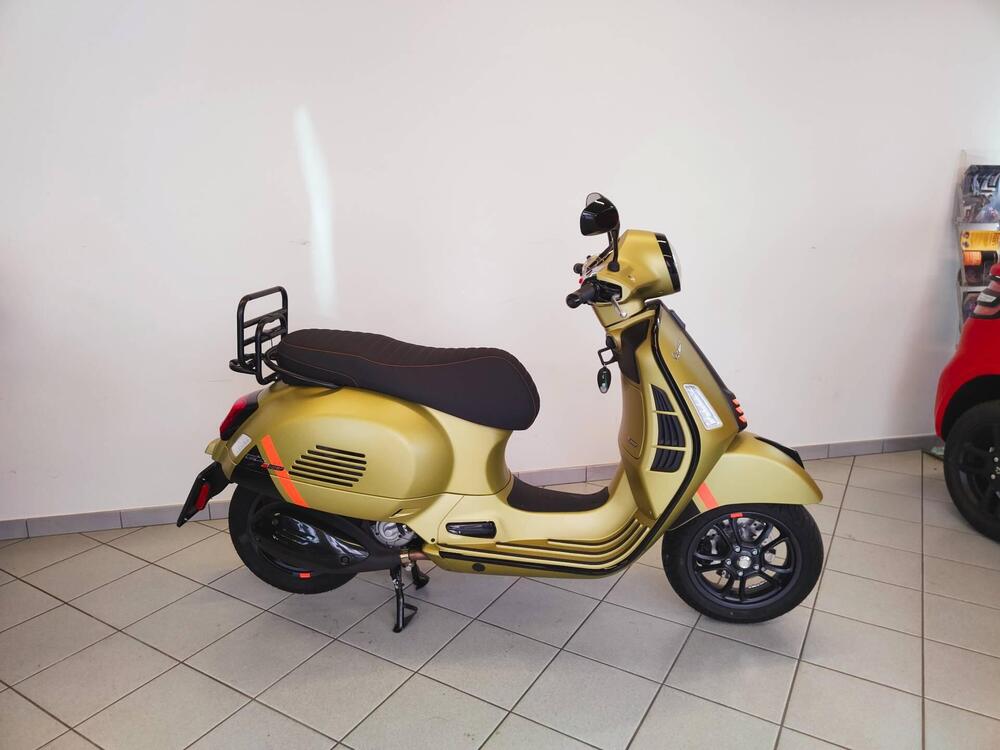 Vespa GTS 300 Super Sport (2023 - 24) (4)