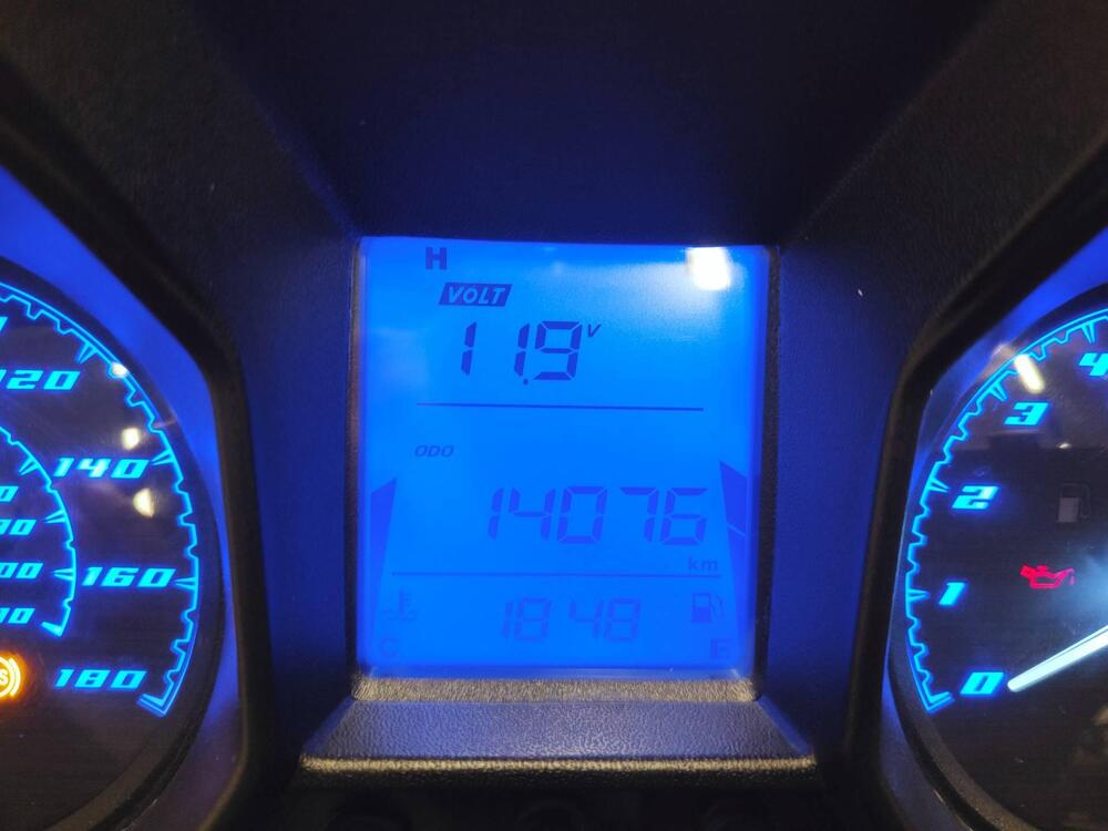 Kymco Downtown 350i TCS (2020) (8)