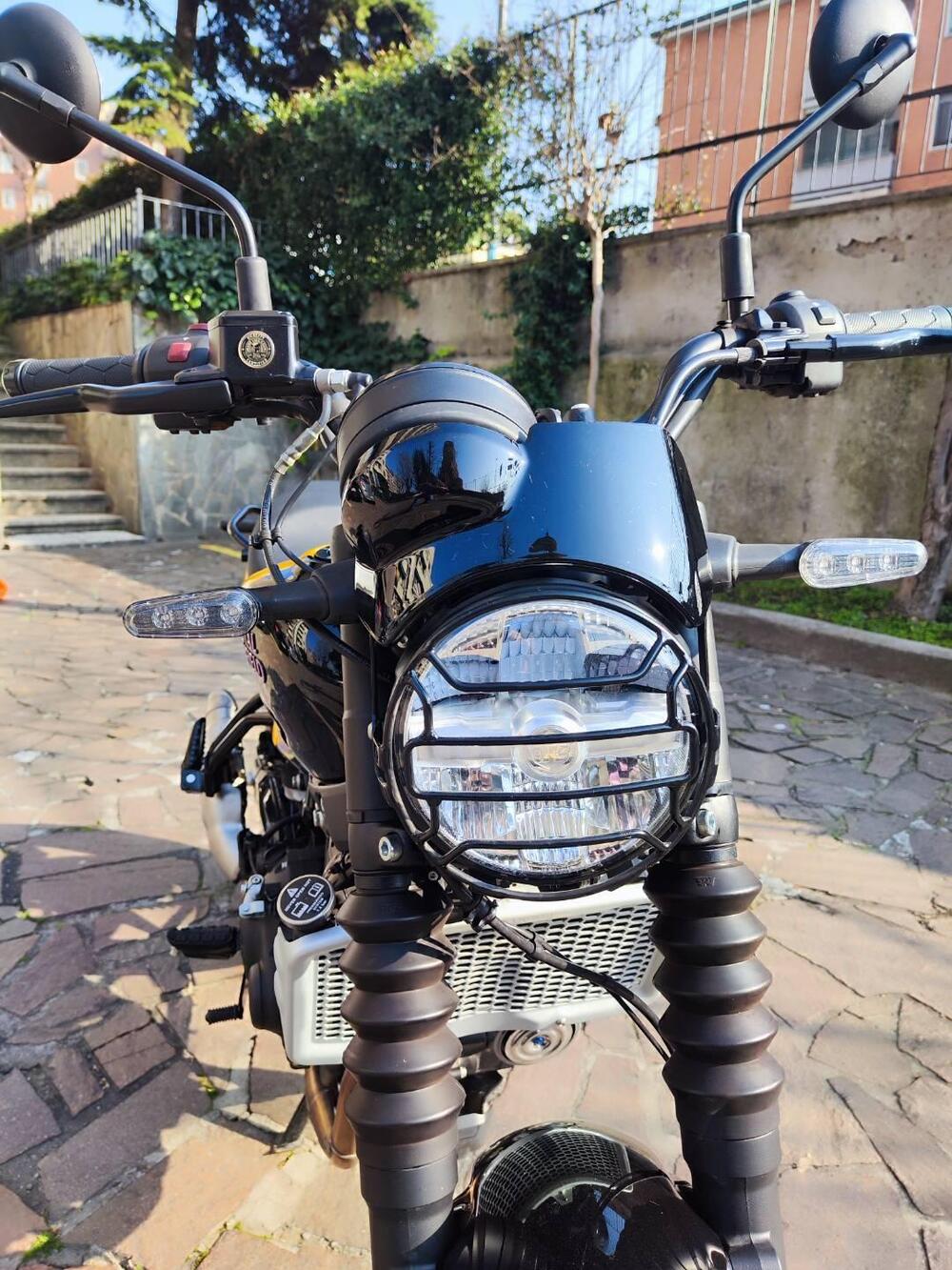 Royal Enfield Guerrilla 450 (2024 - 26) (3)