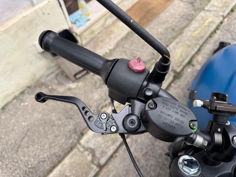 Royal Enfield HNTR 350 (2022 - 26) (10)