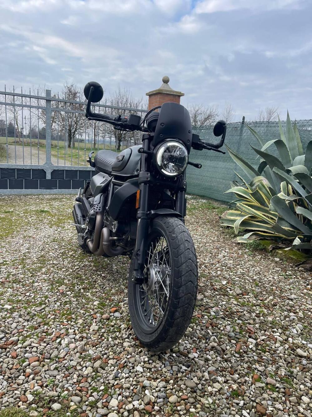 Ducati Scrambler 800 Night Shift (2021 - 22) (11)