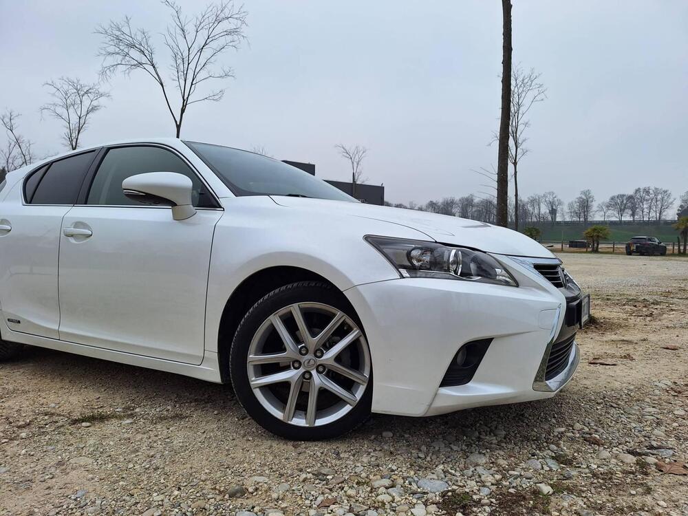 Lexus CT usata a Venezia (2)